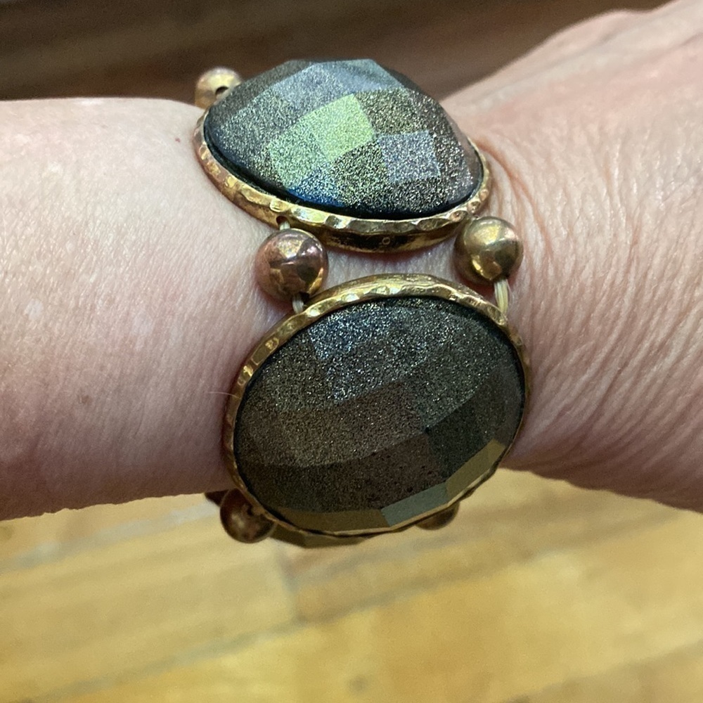 Amrita Singh Vintage Gunmetal And Brass Statement Bracelet Stretch To Fit 20$